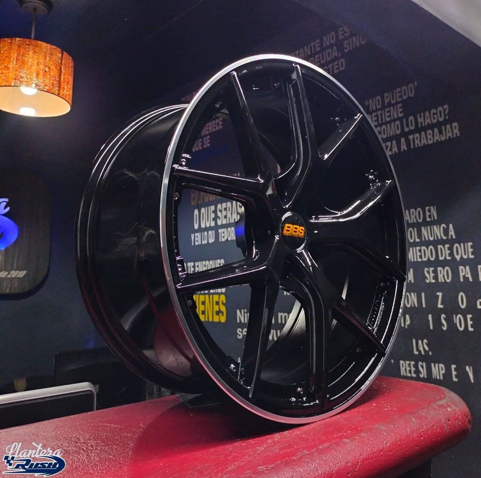 JUEGO DE RINES 19"X8.5" 5-120 TIPO BBS RI-S