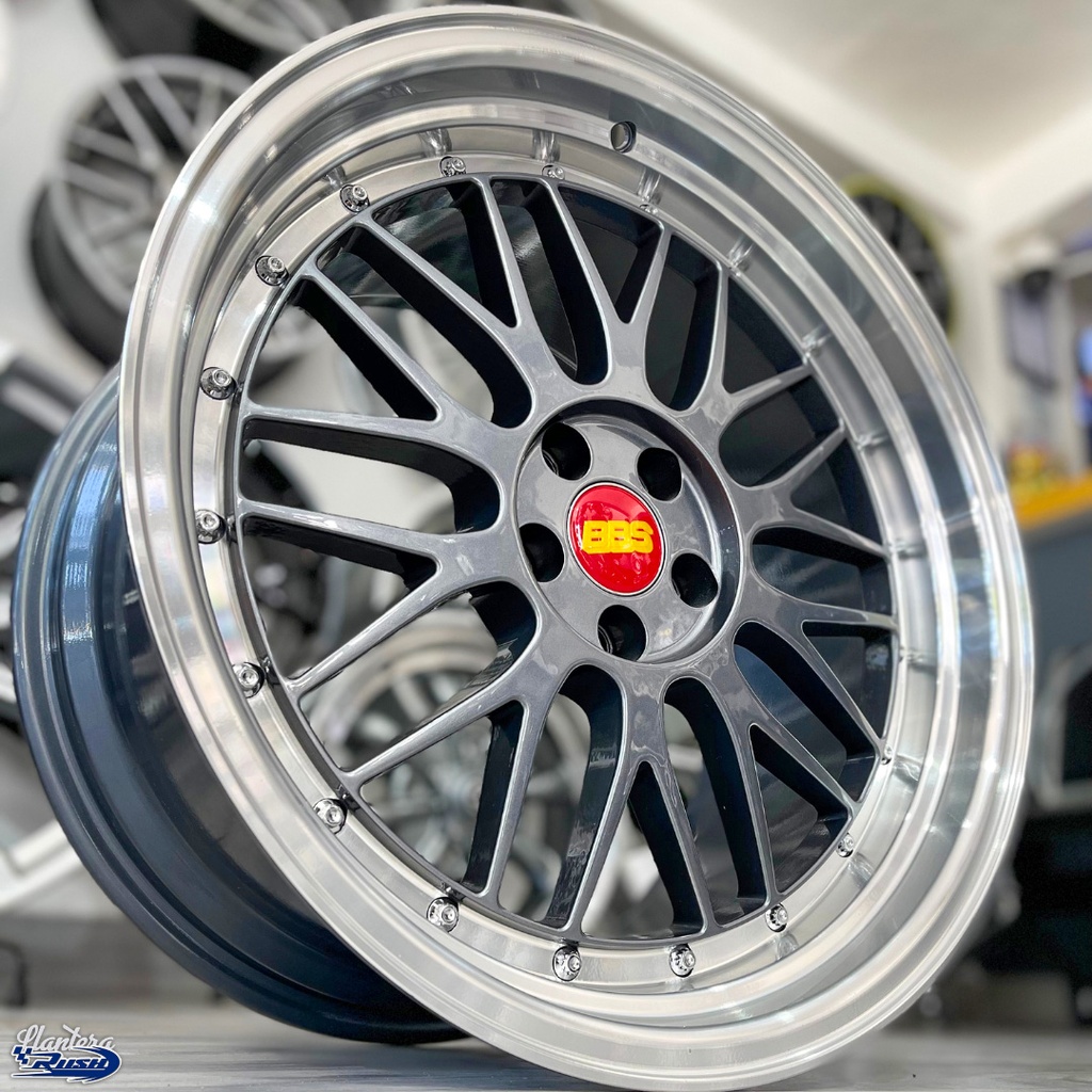 JUEGO DE RINES 18"X8.5"/9.5" 5-100 TIPO BBS LM