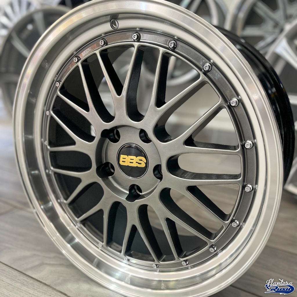 JUEGO DE RINES 19"X8.5" 5-120 TIPO BBS LM