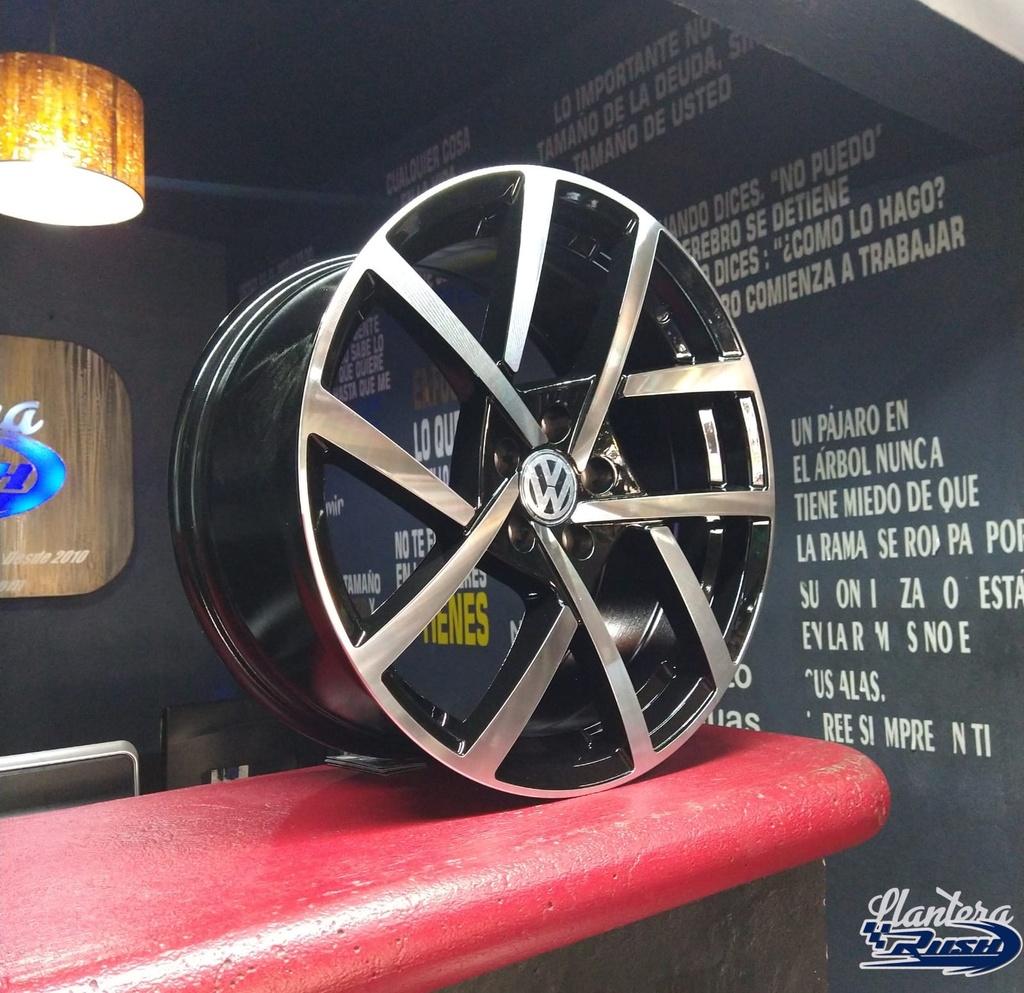 JUEGO DE RINES 17X"8" 5-100 TIPO VW R-LINE