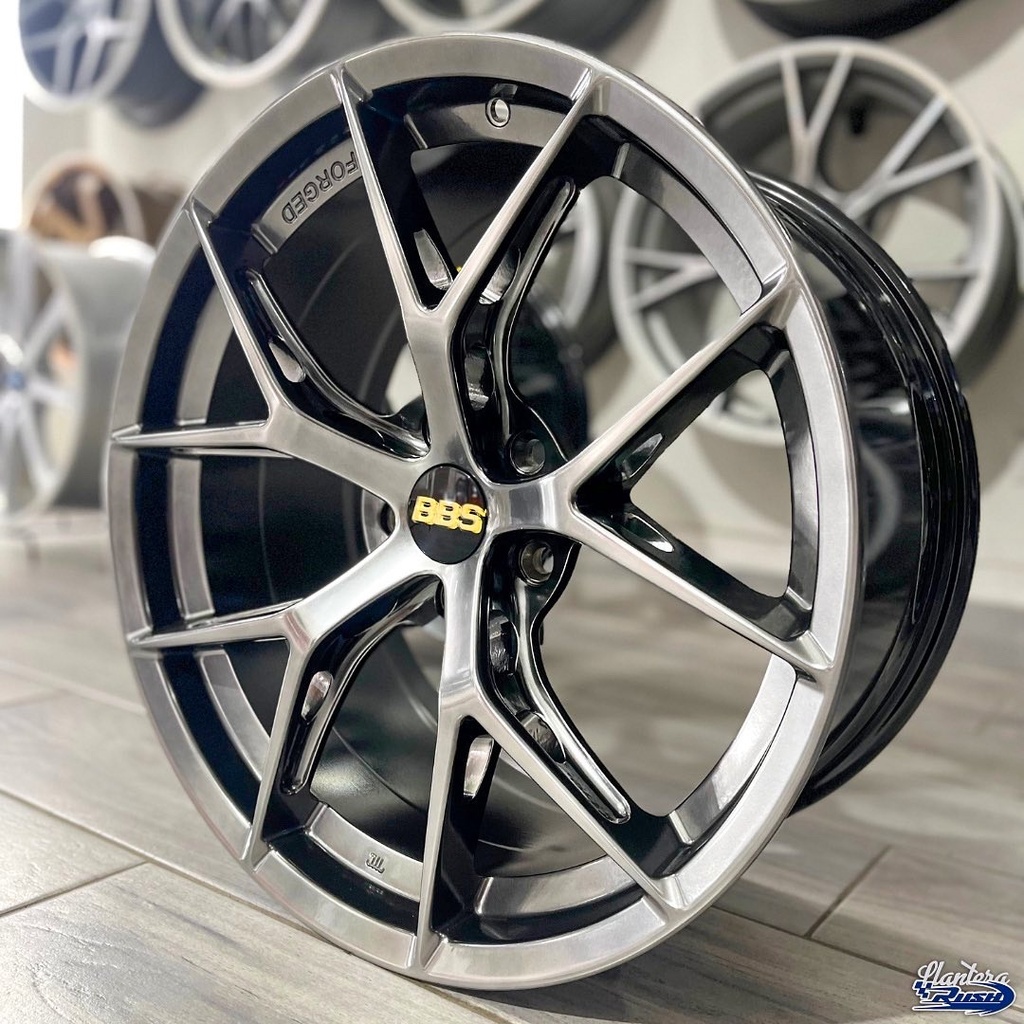 JUEGO DE RINES 19"X9.5/8.5" 5-112/114.3 TIPO BBS FI-R