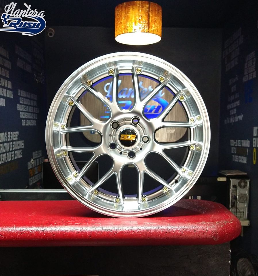 JUEGO DE RINES 18"X8.5" 5-112/5-114.3 TIPO BBS RS-GT
