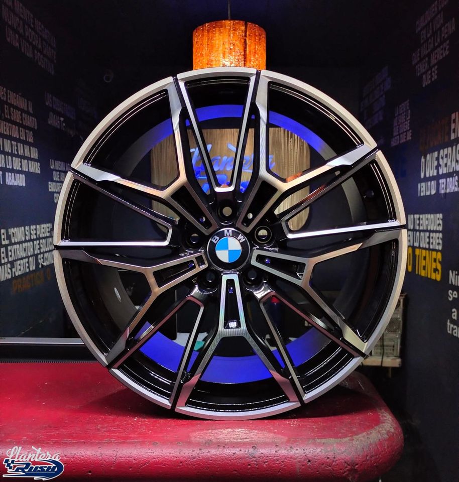 JUEGO DE RINES 19"X8.5"/9.5" 5-120 TIPO BMW STYLE 825