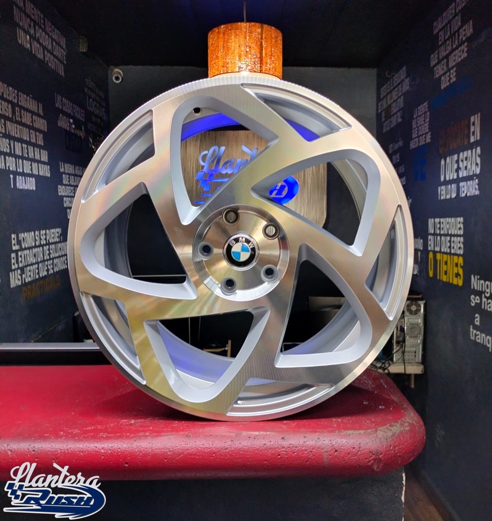 JUEGO DE RINES 19"X8.5"/9.5" 5-120 TIPO RADI8