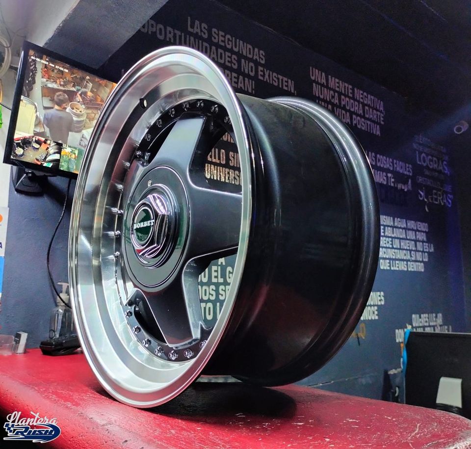 JUEGO DE RINES 17"X7"/8" 4-100/4-114.3 TIPO BORBET