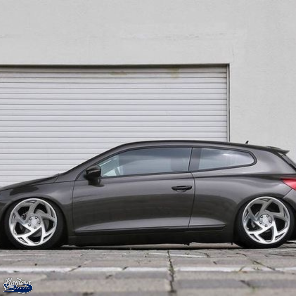 JUEGO DE RINES 19"X8.5"/9.5" 5-120 TIPO RADI8