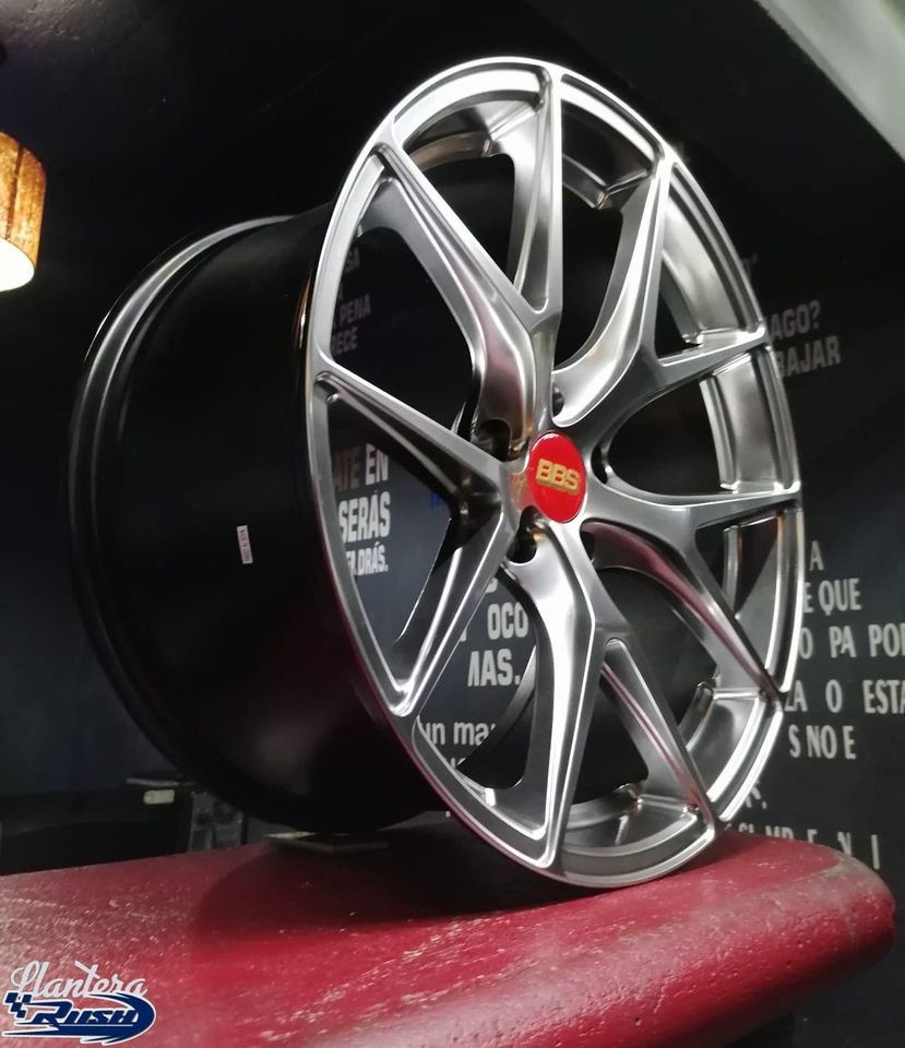 JUEGO DE RINES 19"X8".5"/9.5" 5-120 TIPO BBS CI-R