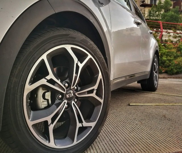 JUEGO DE RINES 19"X7.5" 5-114.3 TIPO KIA SPORTAGE