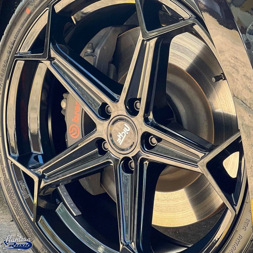 JUEGO DE RINES 20"X9" 5-112 NICHE ARROW M258