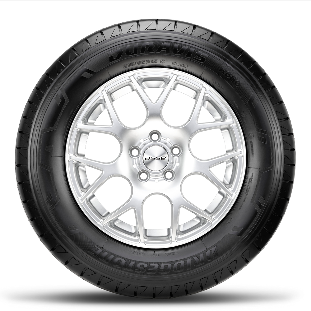 LLANTA 215/70R15 109/107S BRIDGESTONE DURAVIS R660