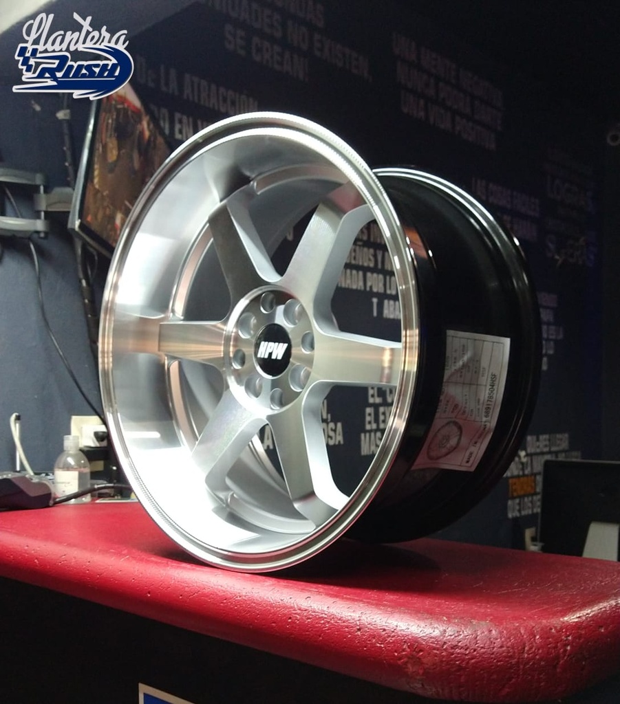JUEGO DE RINES 17"X7.5"/8.5" 4-100/108 TIPO WORK RAICING