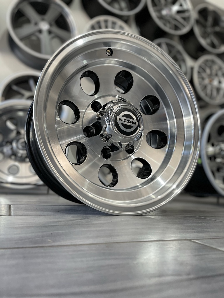 JUEGO DE RINES 15"X8" 6-139.7 TIPO NISSAN