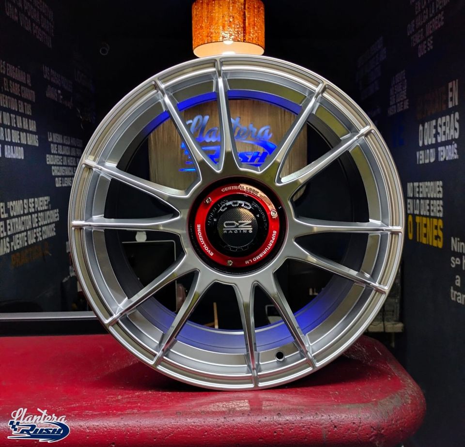 JUEGO DE RINES 18"X8" 5-100/5-112/5-114 TIPO OZ ULTRAGGERA HTL