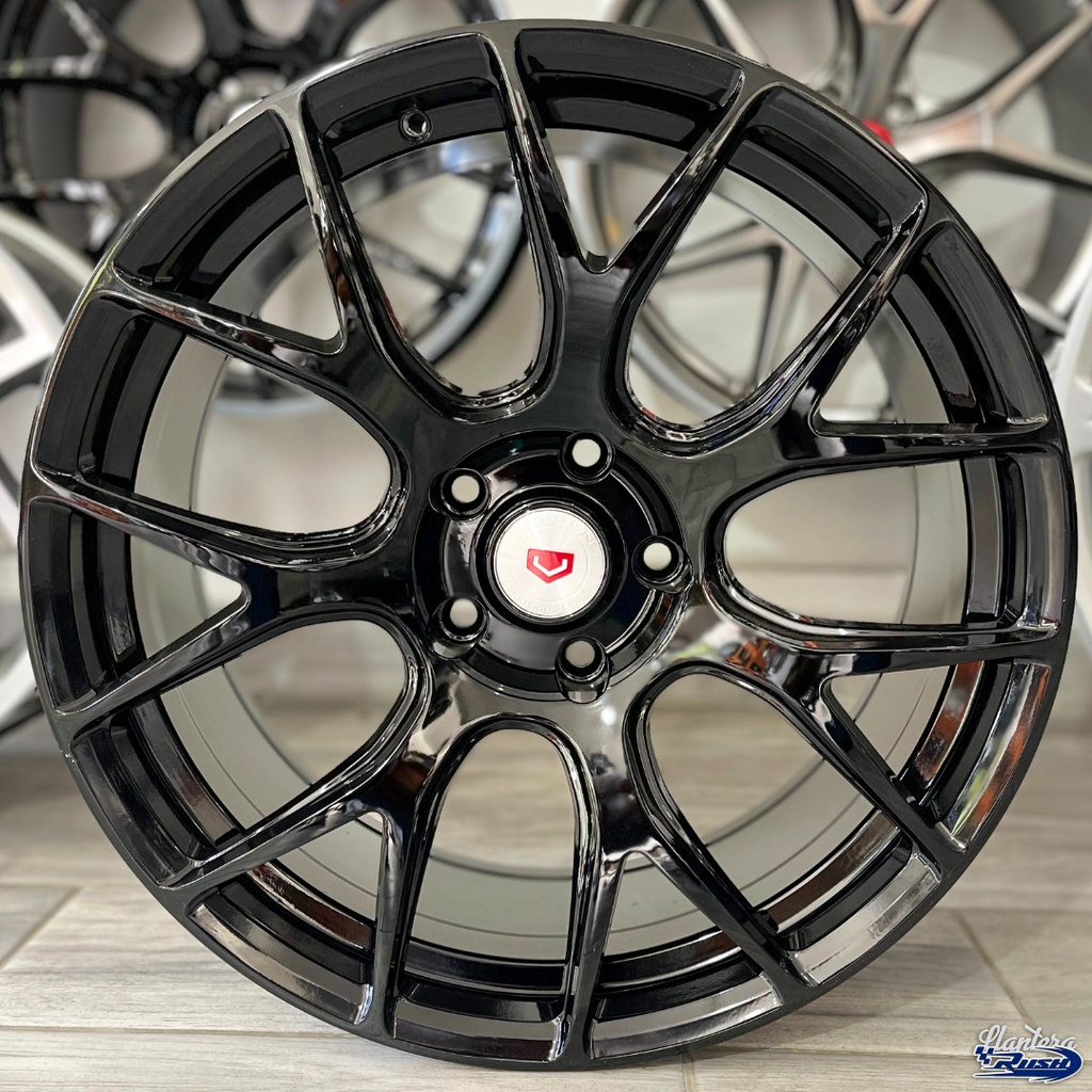JUEGO DE RINES 19"X8.5" 5-120 TIPO VOSSEN