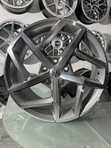 JUEGO DE RINES 17"X7.5" 5-112 TIPO VW