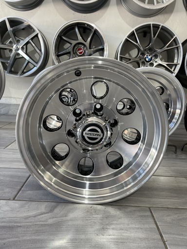 JUEGO DE RINES 15"X8" 6-139.7 TIPO NISSAN